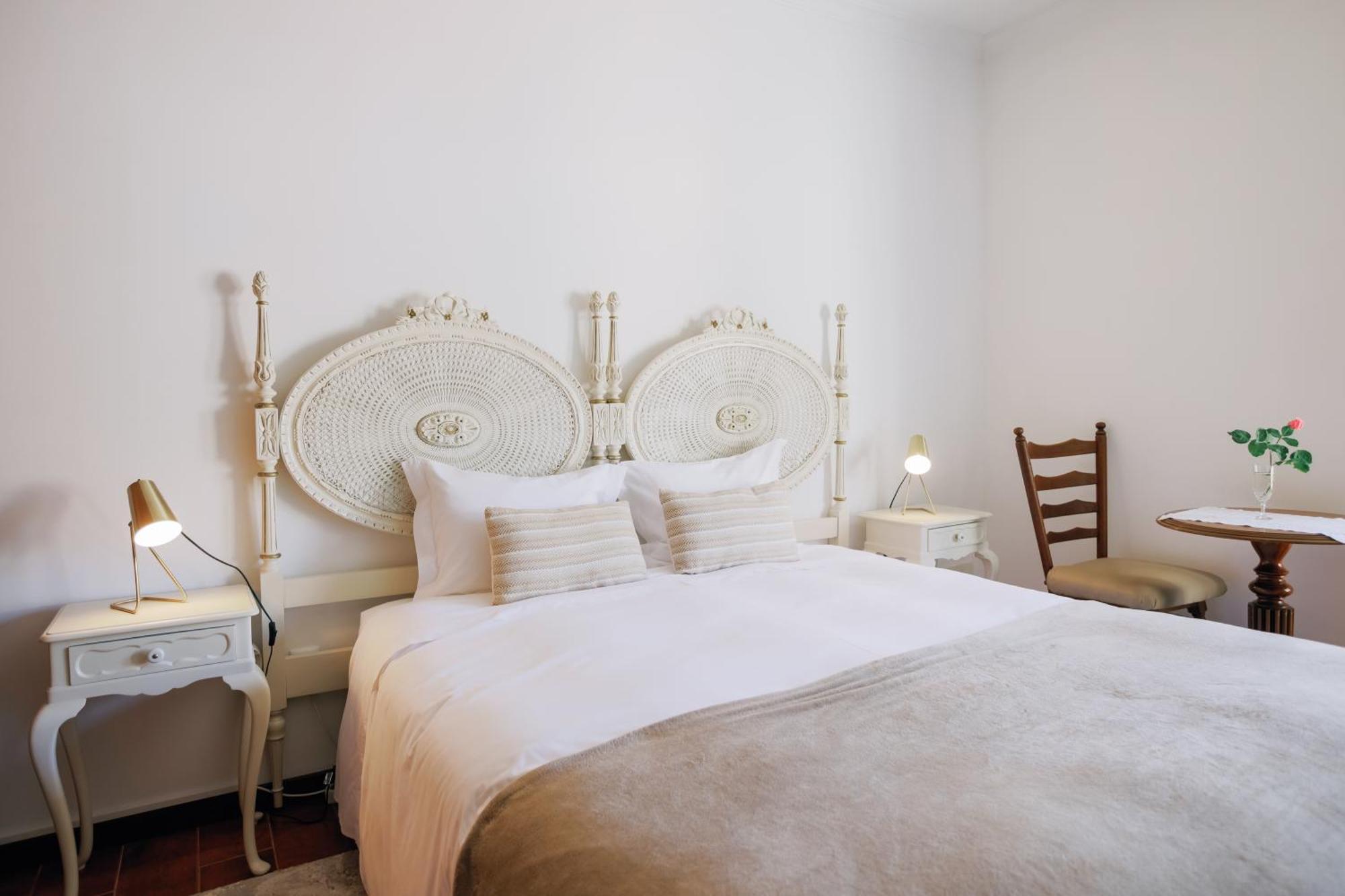 R3 - Guesthouse Travessa Da Arieira Aguda (Leiria) Esterno foto